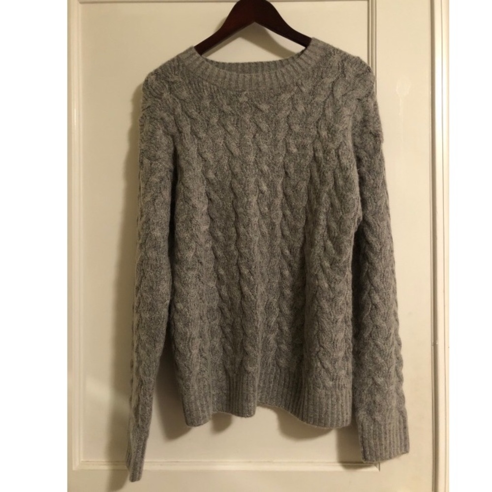 Super Soft gray sweater